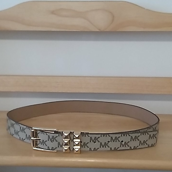Michael Kors Accessories - NEW! Michael kors studded belt